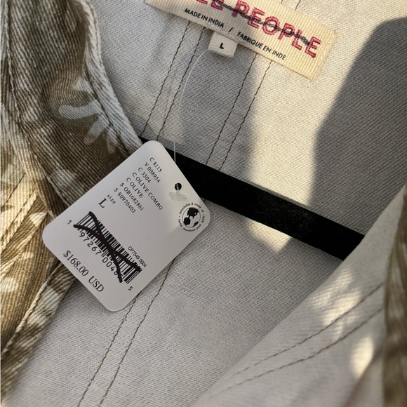 BRAND NEW FREE PEOPLE JACKET - Picture 6 of 7